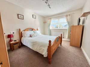 Photo 17- click for photo gallery